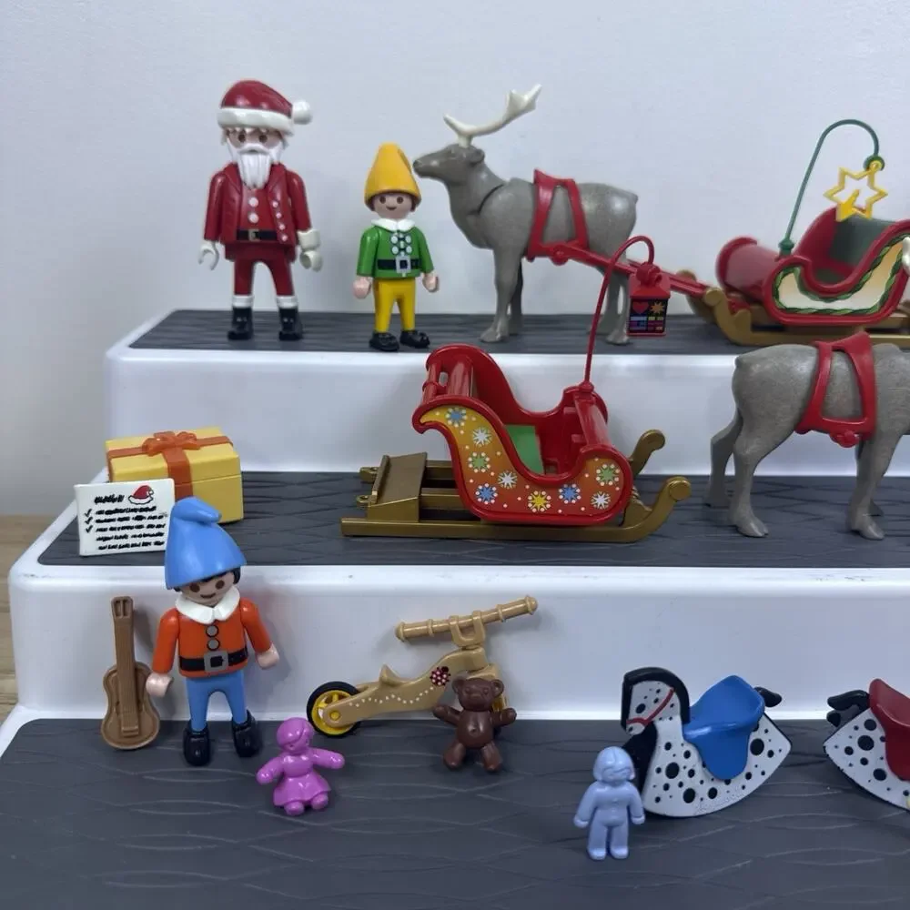 VTG Playmobil Santa's Workshop Christmas Train Toys Elves Figures Sleigh LOT